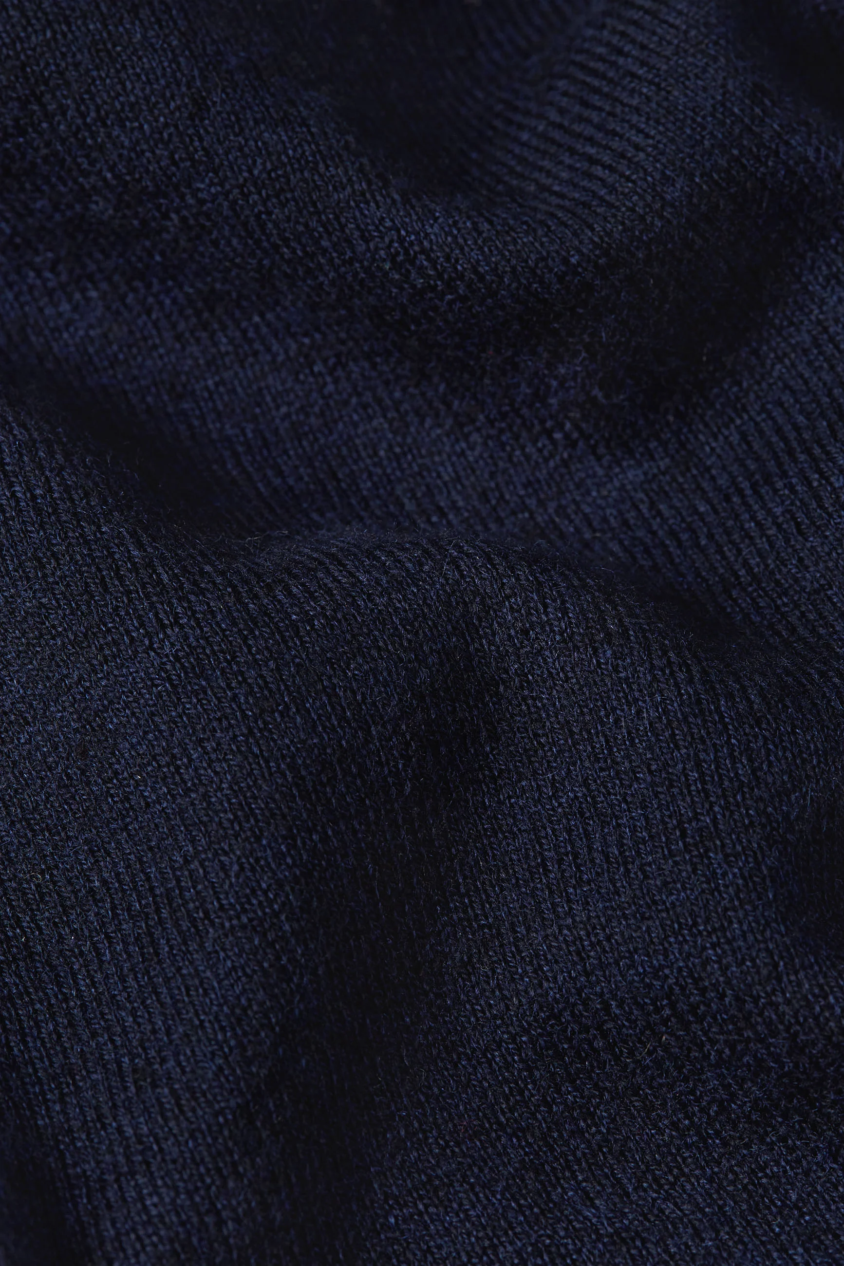 Cardi V Cocoon - Image 4